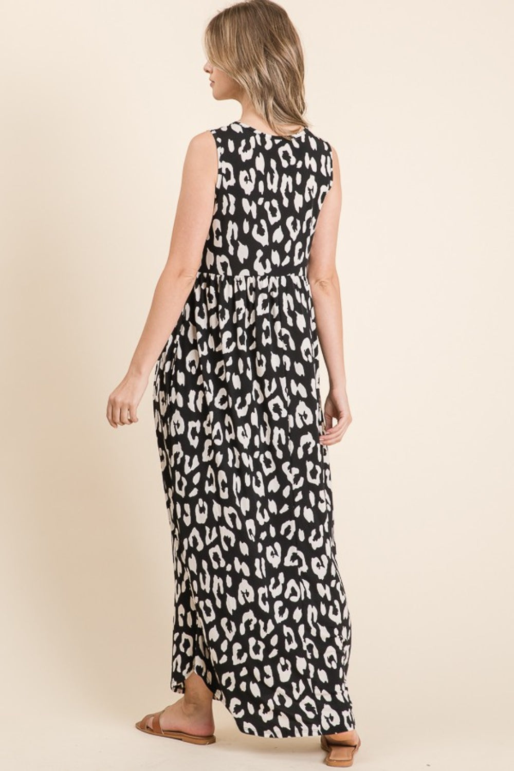 Black Leopard Maxi Dress with Pockets
