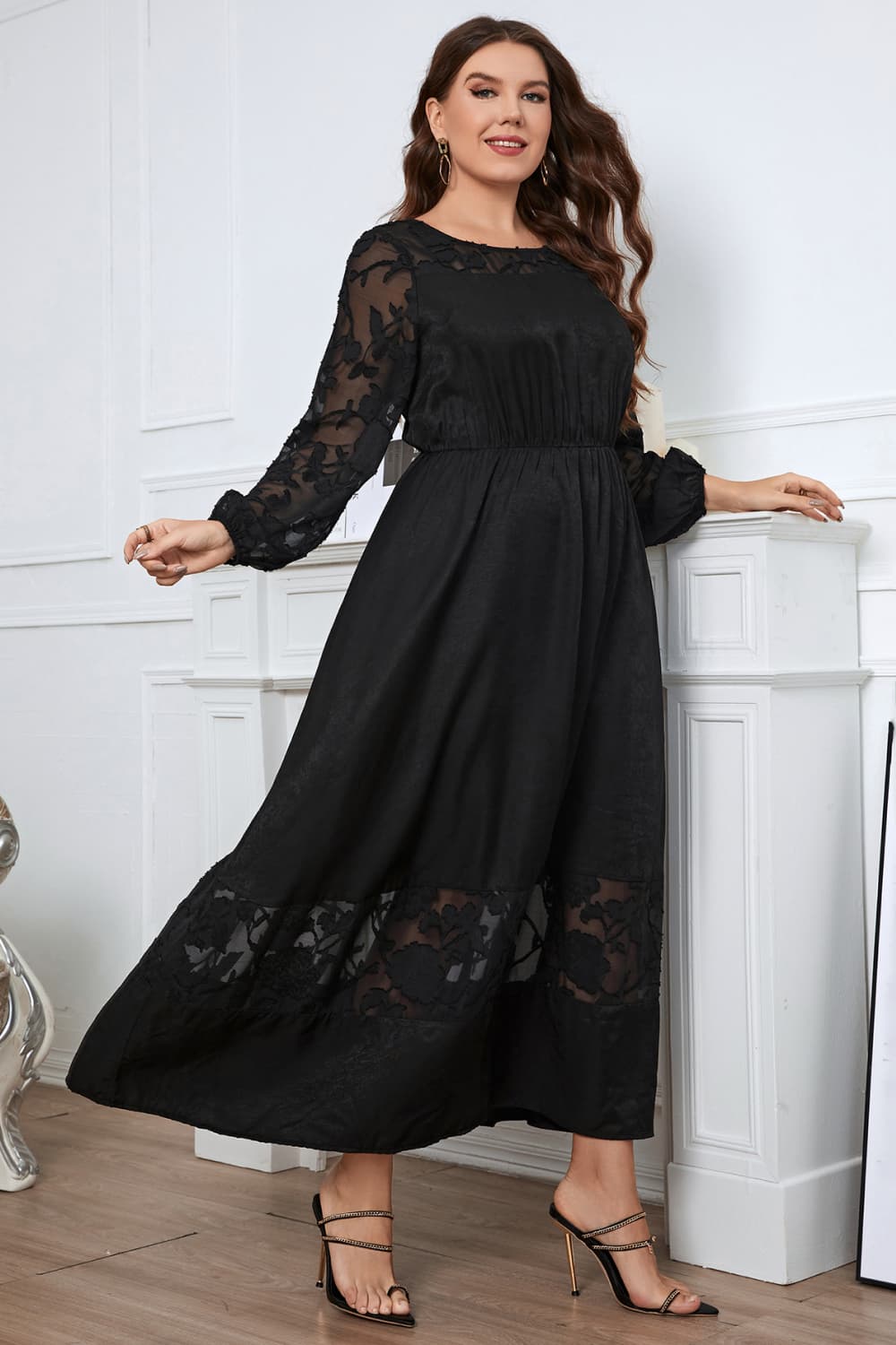 Plus Size Embroidery Long Sleeve Maxi Dress- Black